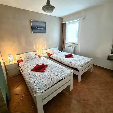 Apartman Engel With Pool *